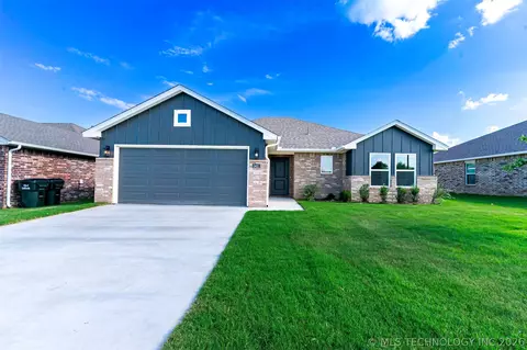 2421 W Main St, Collinsville, OK 74021