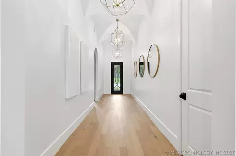 Entry Way - 12216 Reflection Pointe Dr, Kingston, OK 73439 photo 2 of 3