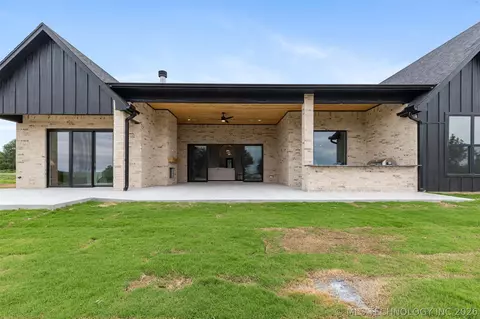 Exterior - 12216 Reflection Pointe Dr, Kingston, OK 73439 photo 9 of 9