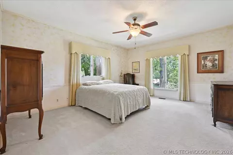 Bedroom - 2956 E 69th St, Tulsa, OK 74136 photo 4 of 7