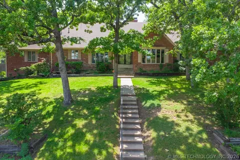 Exterior - 2956 E 69th St, Tulsa, OK 74136 photo 17 of 19