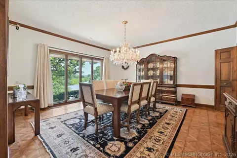 Dining - 2956 E 69th St, Tulsa, OK 74136 photo 2 of 5