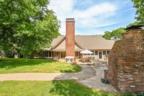 Exterior - 2956 E 69th St, Tulsa, OK 74136 photo 12 of 19