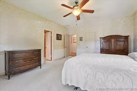 Bedroom - 2956 E 69th St, Tulsa, OK 74136 photo 5 of 7