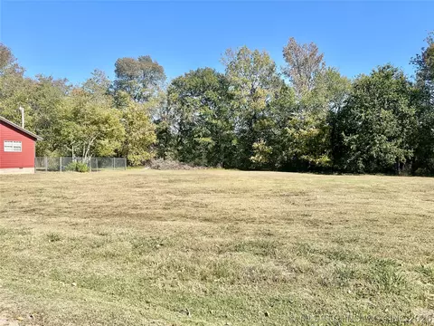 S Osage Avenue, Haskell, OK 74436 photo 2