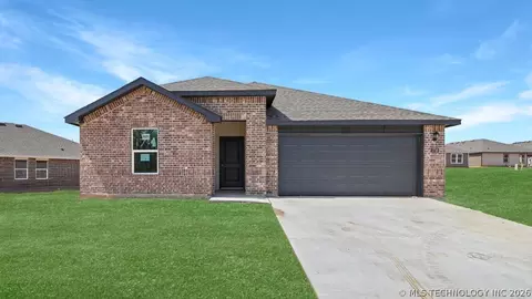 1716 S 22nd St, Broken Arrow, OK 74011
