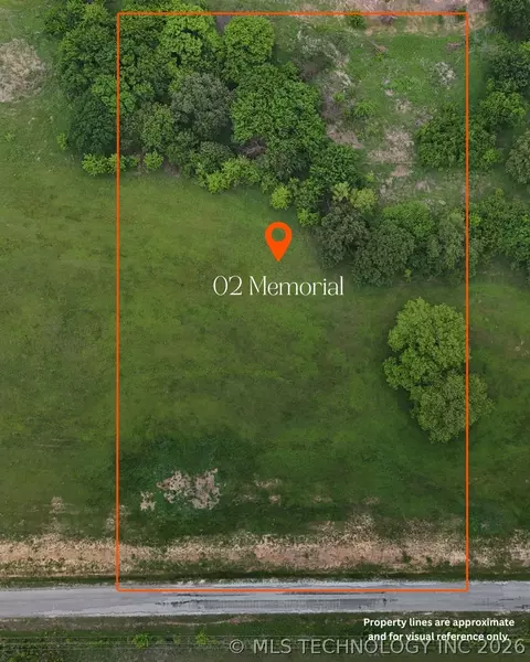 02 Memorial Rd, Lone Grove, OK 73443