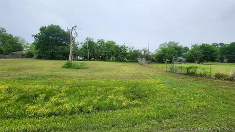 Okmulgee, Checotah, OK 74426 photo 3