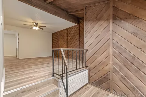 Entry Way - 1432 E 38th Street 1432c, Tulsa, OK 74105 photo 3 of 7