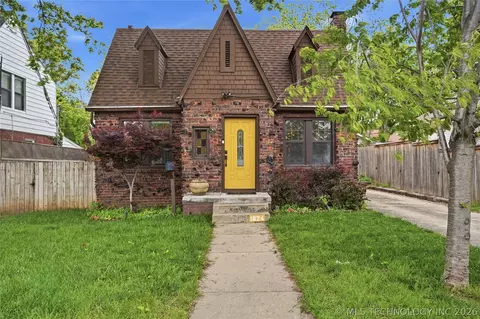 1624 S Victor Ave, Tulsa, OK 74104