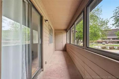 Exterior - 6380 S 80th East Avenue D, Tulsa, OK 74133 photo 2 of 5