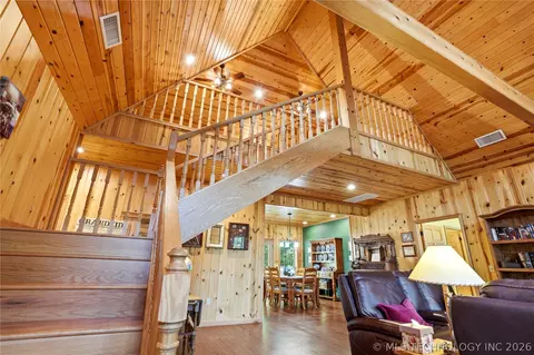 Entry Way - 452316 E 953 Rd, Vian, OK 74962 photo 2 of 7