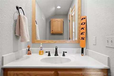 Bath - 452316 E 953 Rd, Vian, OK 74962 photo 10 of 10