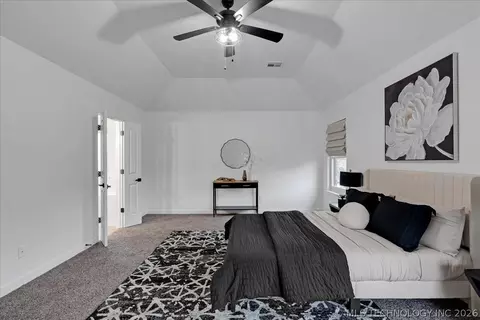 Bedroom - 1701 E Granger St, Broken Arrow, OK 74012 photo 2 of 4