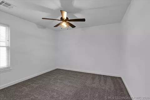 Bedroom - 1701 E Granger St, Broken Arrow, OK 74012 photo 4 of 4