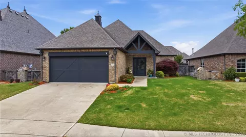 14502 S Vandalia Ave, Bixby, OK 74008