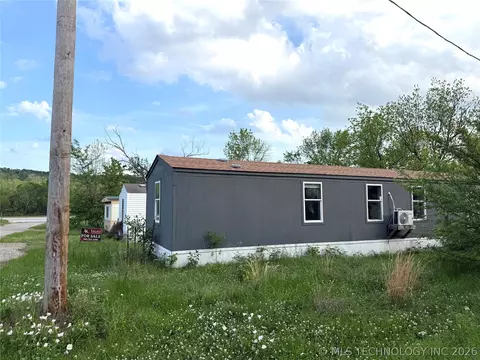 614 Hughes St, Stringtown, OK 74569