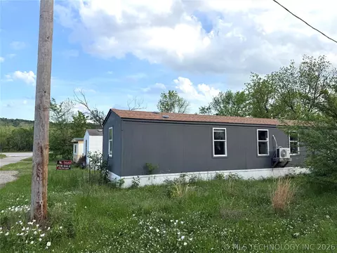 614 Hughes St, Stringtown, OK 74569