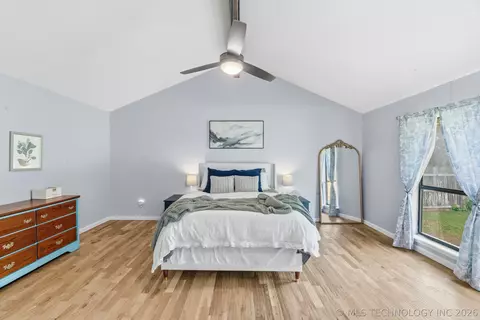 5919 E 80th St, Tulsa, OK 74136 photo 12