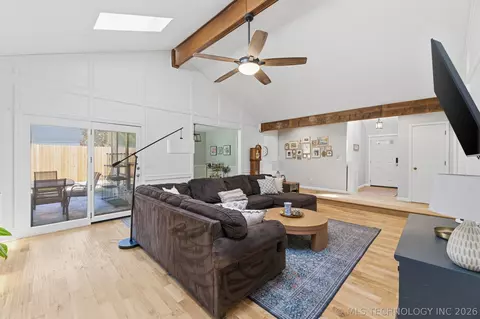 5919 E 80th St, Tulsa, OK 74136 photo 9