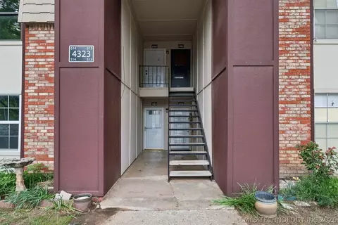 4323 E 68th Street 614, Tulsa, OK 74136