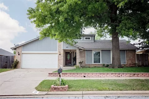 1071 E 138th St, Glenpool, OK 74033