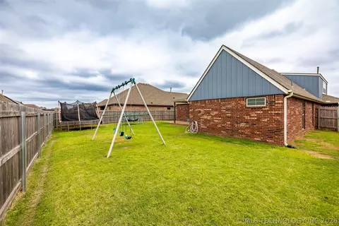 Exterior - 18223 E 49th Pl S, Tulsa, OK 74134 photo 7 of 11