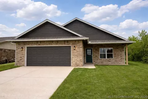 114 Sooner Dr, Stroud, OK 74079