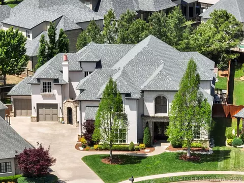 4404 S Orange Ave, Broken Arrow, OK 74011