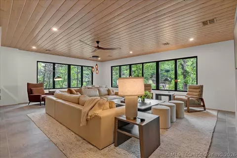Living - 139 091 Rd, Eucha, OK 74342 photo 18 of 19