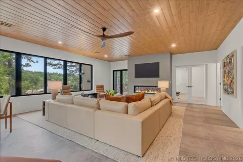Living - 139 091 Rd, Eucha, OK 74342 photo 12 of 19