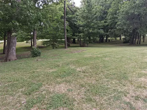 8900 E 64th St, Tulsa, OK 74133 photo 2