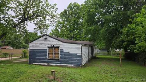2915 E Ute St, Tulsa, OK 74110 photo 7