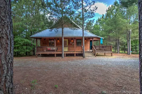 81 Bent Pine Trl, Broken Bow, OK 74728