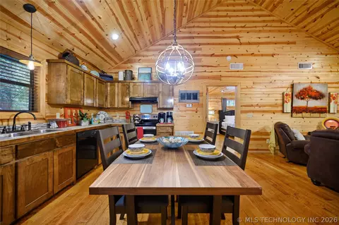 Dining - 81 Bent Pine Trl, Broken Bow, OK 74728 photo 1 of 3