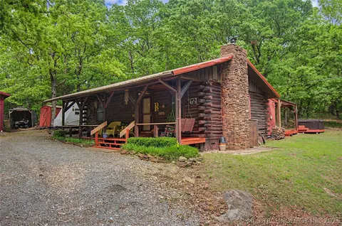 30266 S Hickory Ln, Cookson, OK 74427