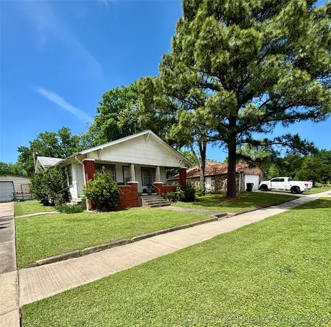 1220 N Okmulgee St, Okmulgee, OK 74447