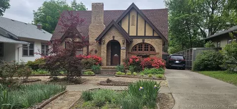 2120 E 18th St, Tulsa, OK 74104