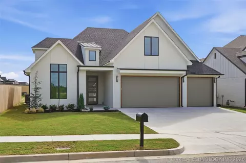 13645 S 20th Pl E, Bixby, OK 74008