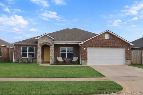 7500 E 159th Pl S, Bixby, OK 74008