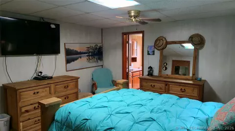 Bedroom - 417566 E 1140 Rd, Checotah, OK 74426 photo 7 of 14