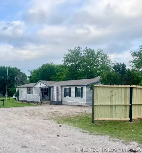 46 Garden Ln, Ardmore, OK 73401