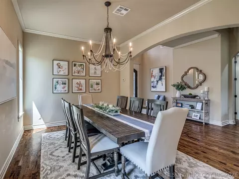 Dining - 5902 E 110th Pl, Tulsa, OK 74137 photo 3 of 7