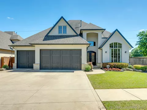 Exterior - 5902 E 110th Pl, Tulsa, OK 74137 photo 9 of 10