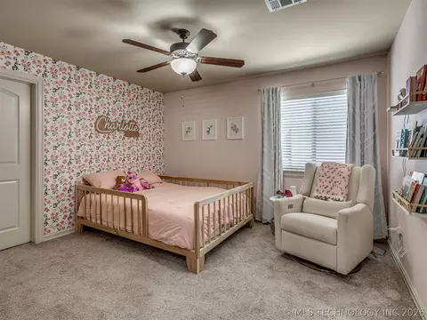 Bedroom - 5902 E 110th Pl, Tulsa, OK 74137 photo 7 of 13