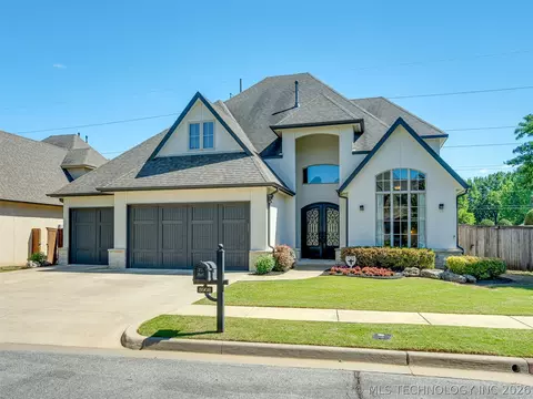 Exterior - 5902 E 110th Pl, Tulsa, OK 74137 photo 8 of 10