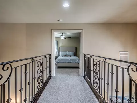 Entry Way - 5902 E 110th Pl, Tulsa, OK 74137 photo 9 of 9