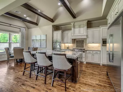 Kitchen - 5902 E 110th Pl, Tulsa, OK 74137 photo 2 of 7