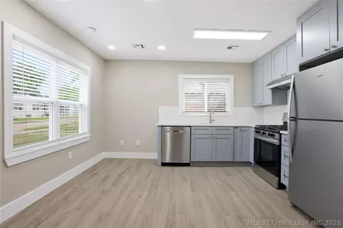 Kitchen - 2715 Haskell St, Tulsa, OK 74110 photo 2 of 3