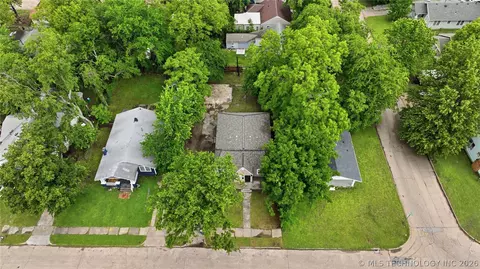 View/Area - 2715 Haskell St, Tulsa, OK 74110 photo 2 of 2